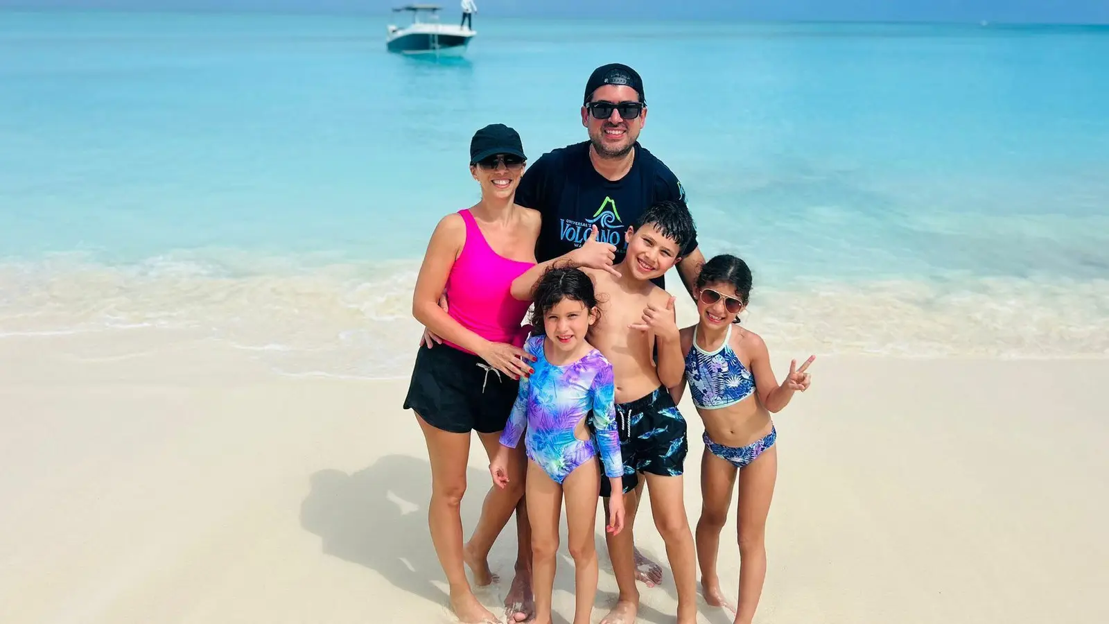 Family on a private all inclusive boat tour in Nassau