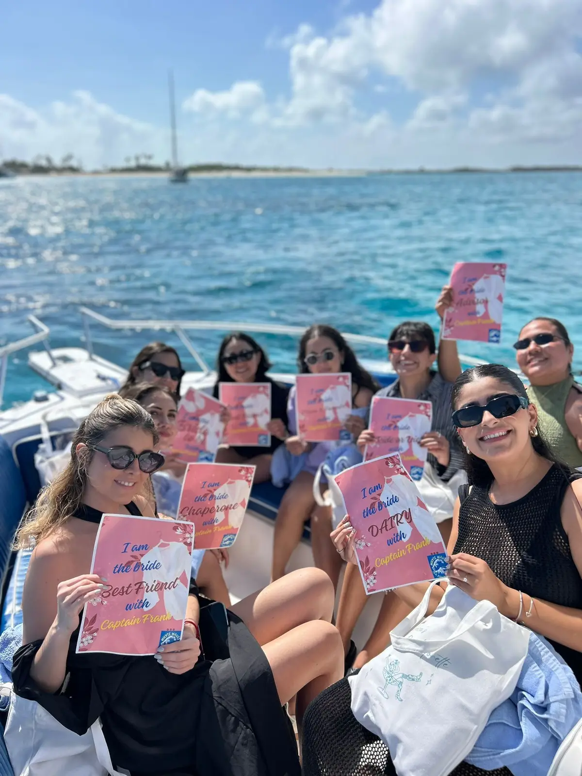 Private all inclusive boat tour in Nassau