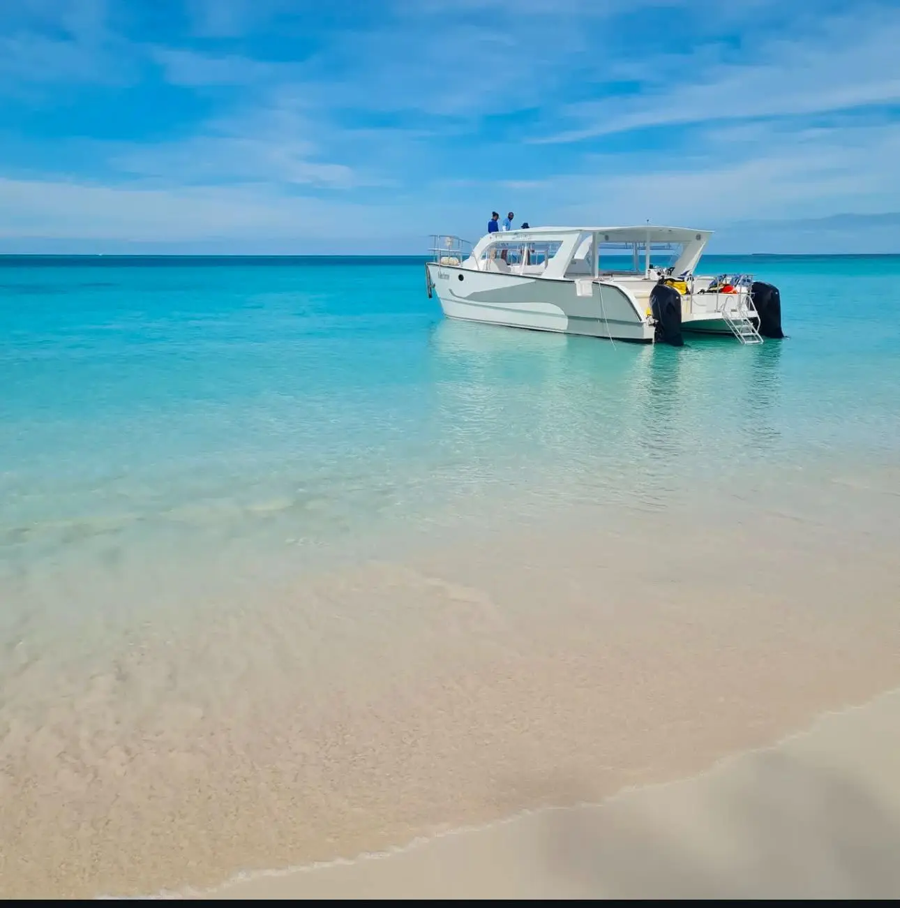 Private all inclusive boat tour in Nassau