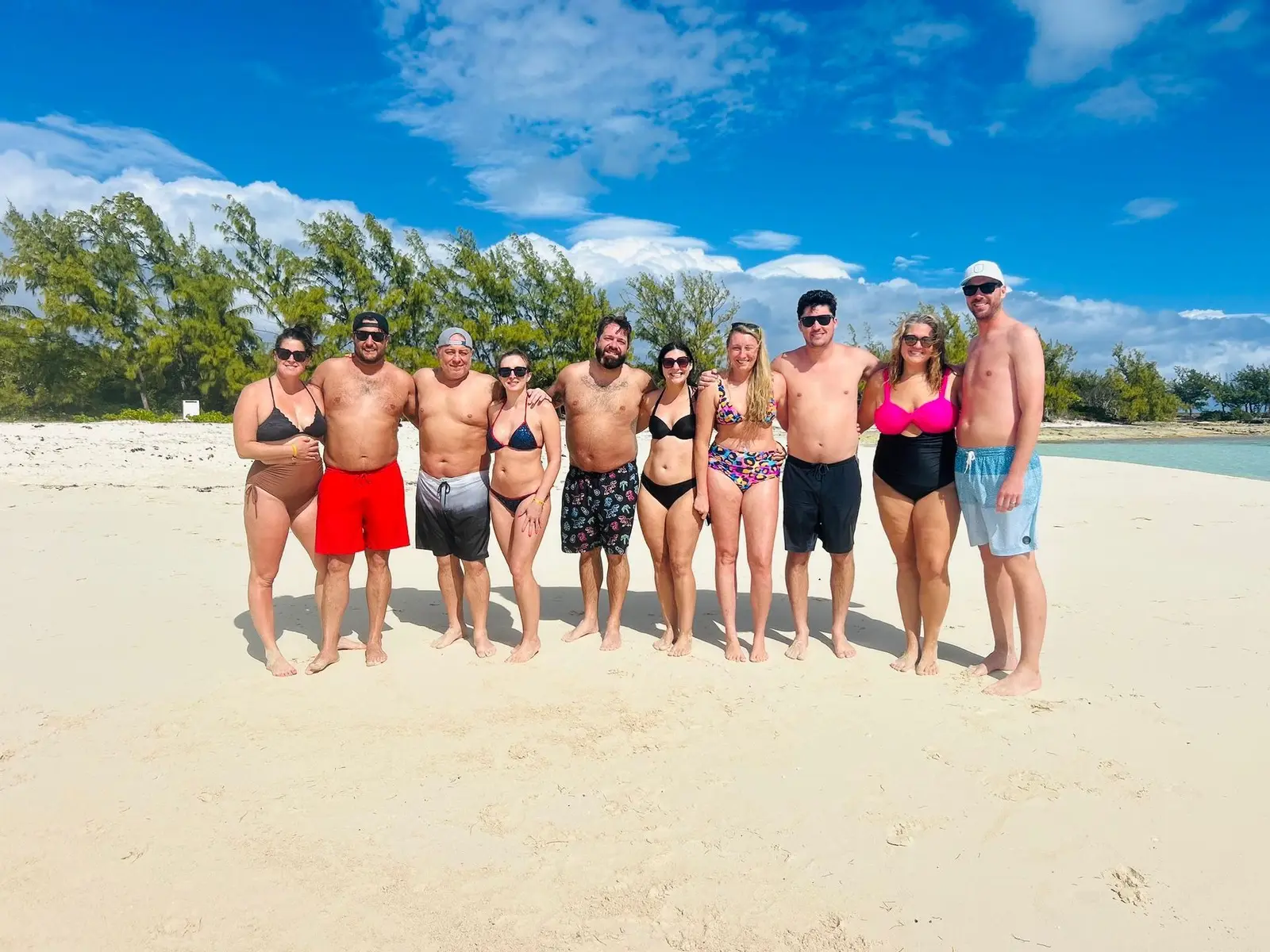 Private all inclusive boat tour in Nassau